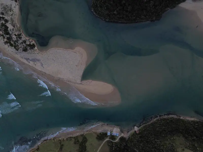 The sandbar from directly above